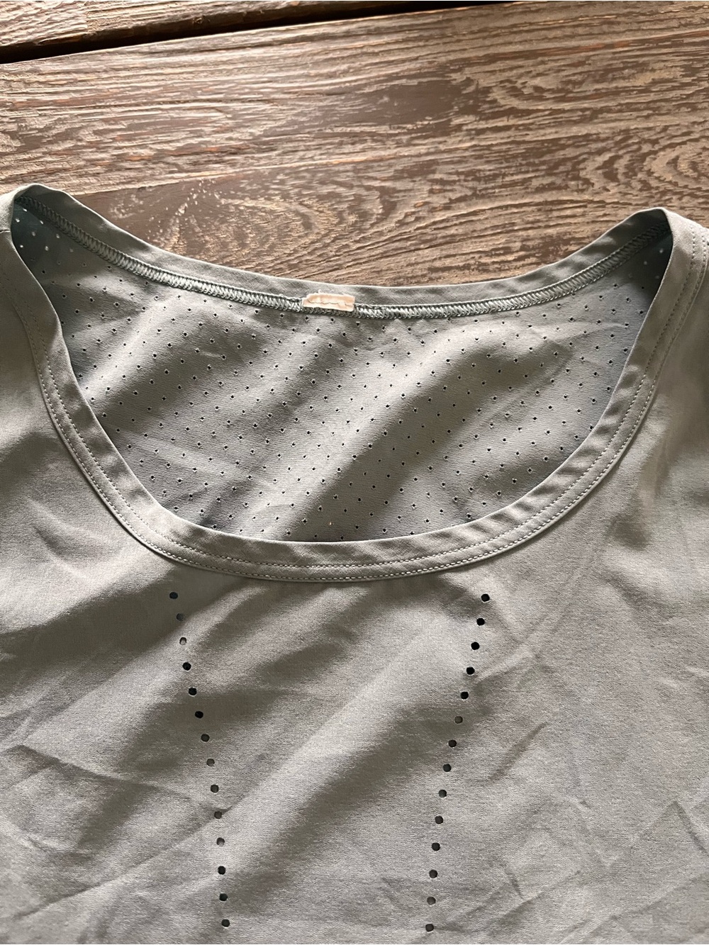 LULULEMON grey/blue Racerback Tank Top. - Picture 4 of 10